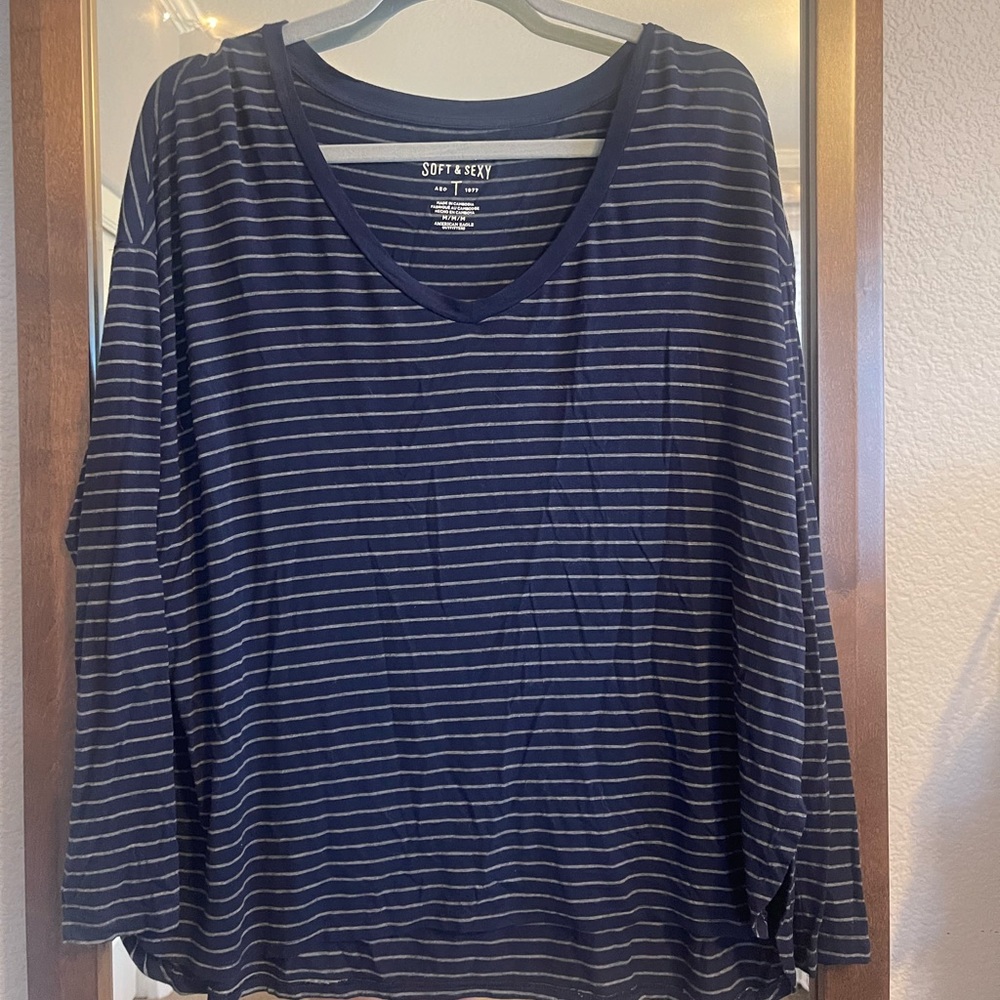 American Eagle soft and sexy long sleeve tee